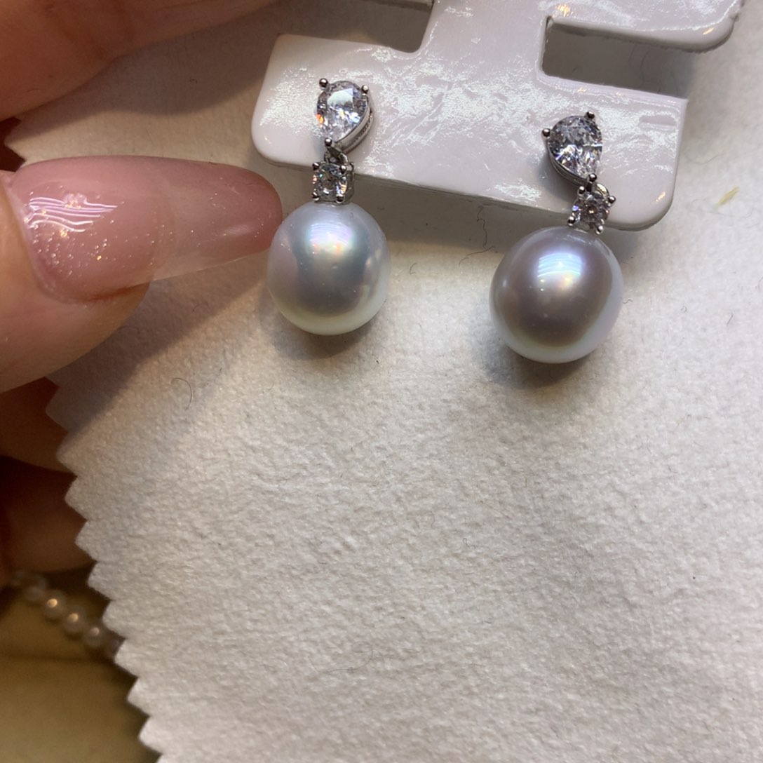 银S925镶嵌耳饰海水珍珠