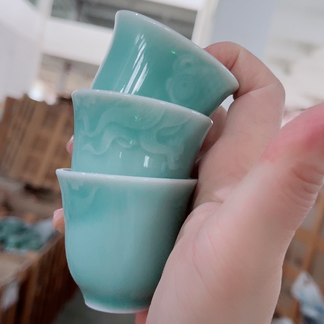 青瓷雨哈哈哈哈哈哈哈哈