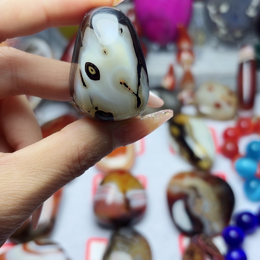 玛瑙/玉髓珠宝奇石未镶嵌