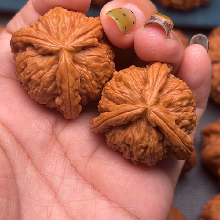 西***狼文玩核桃吊坠888888888