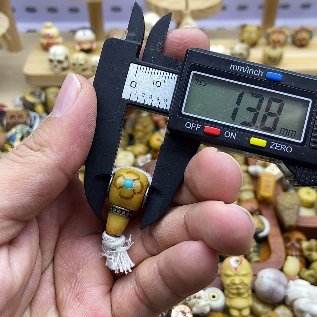 其他驼骨镶嵌三通