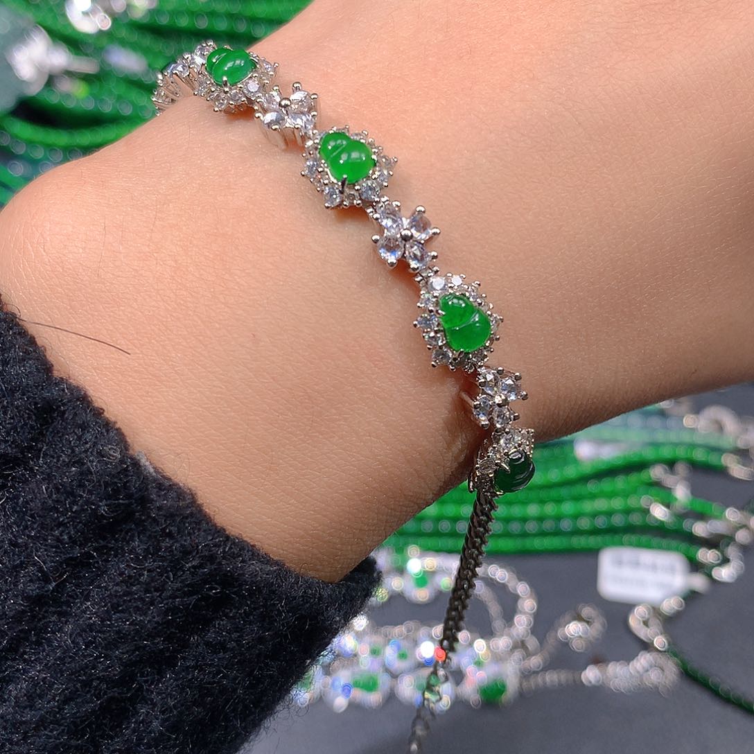 翡翠戒指未镶嵌天然翡翠