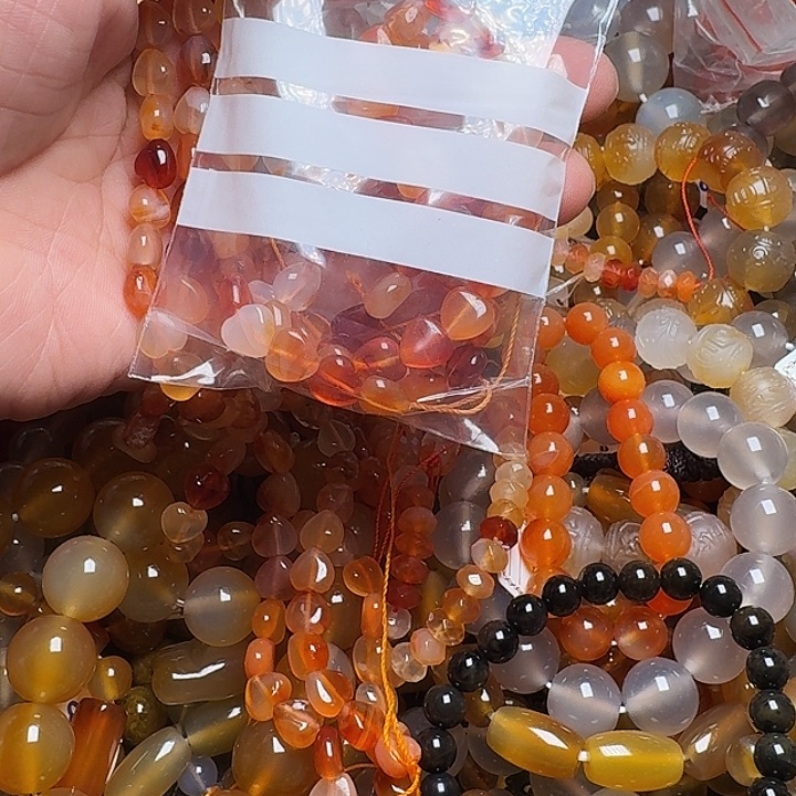 玛瑙/玉髓颈饰合金●****体009