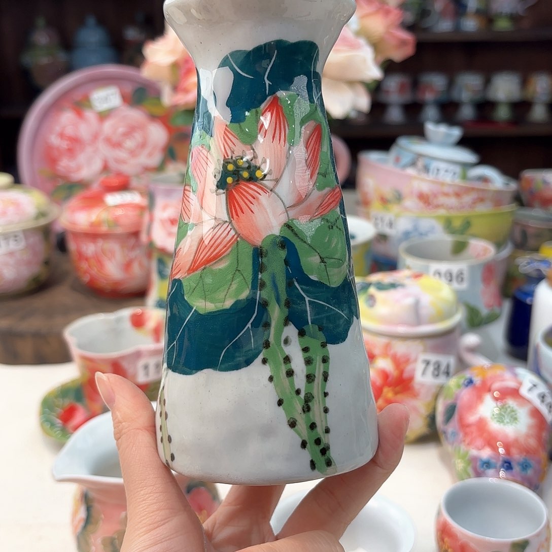 瓷片兔兔好可爱啊我