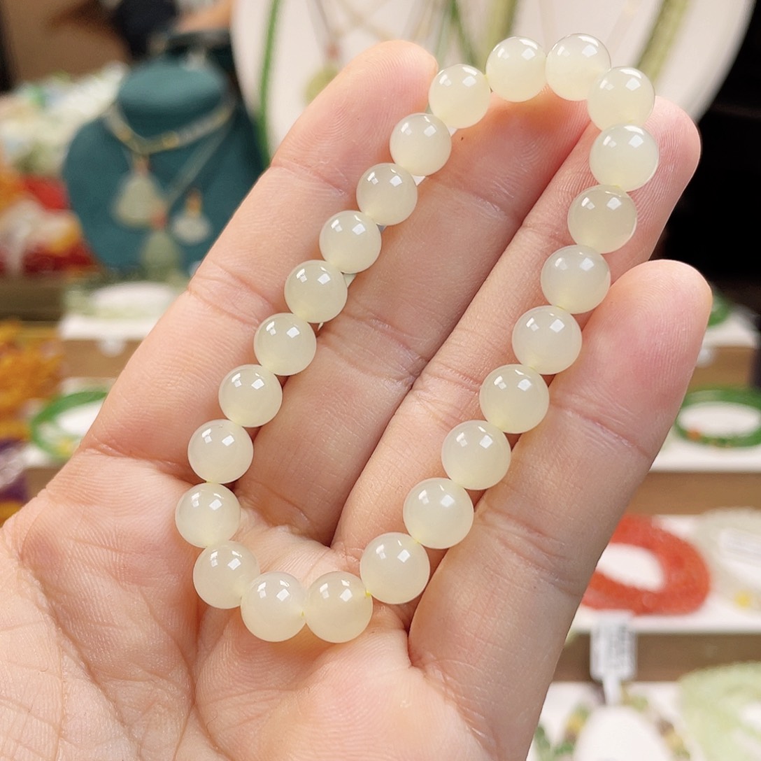 和田玉手链未镶嵌兔*贝8