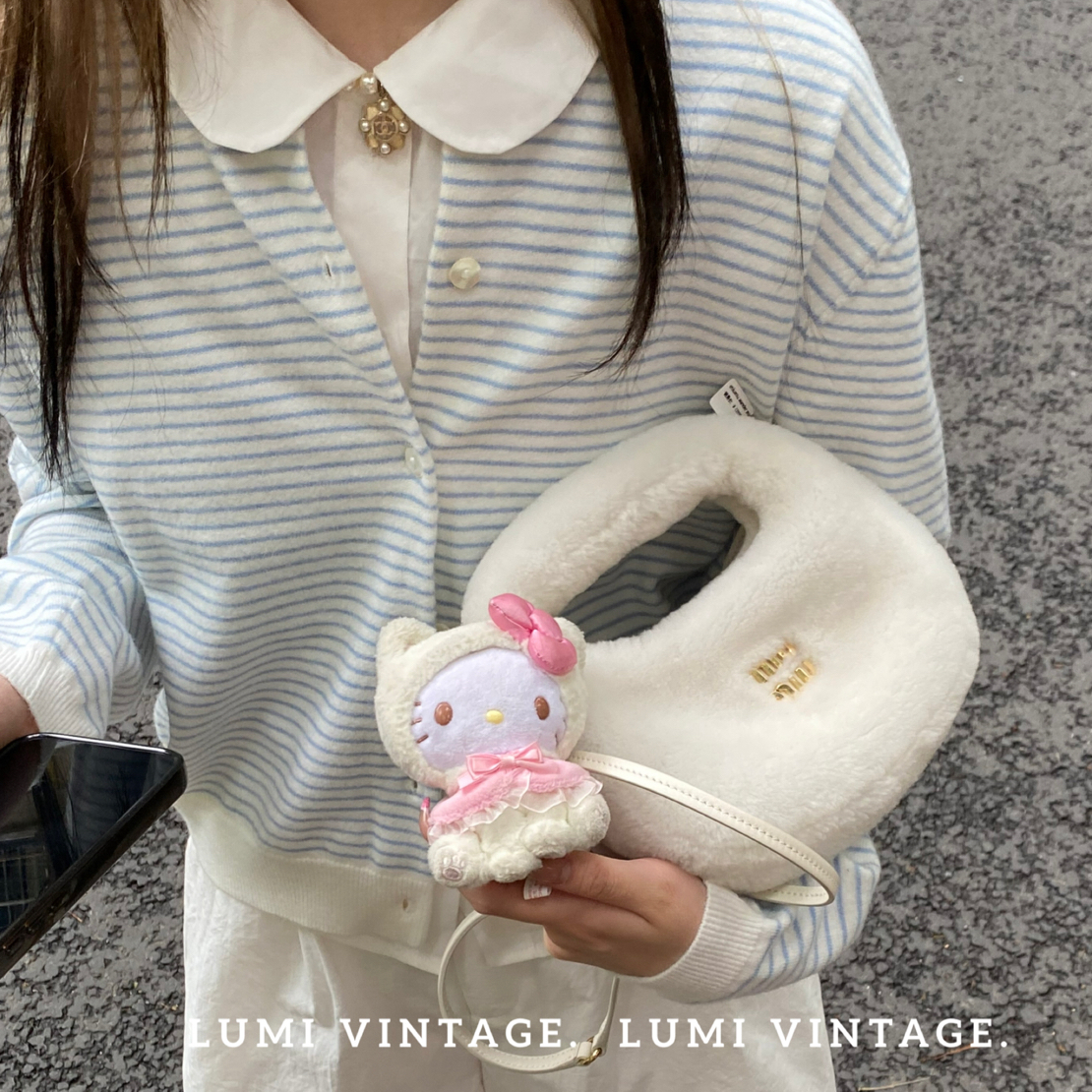 95新 MIU MIU/缪缪 wander mini 白雪公主毛绒手提包 28617804