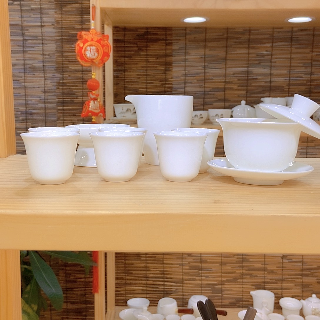 羊脂玉瓷茶具套装