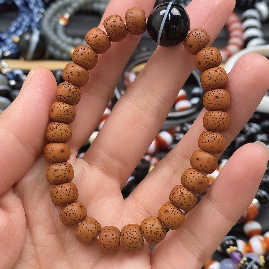 玛瑙/玉髓玛瑙手串未镶嵌