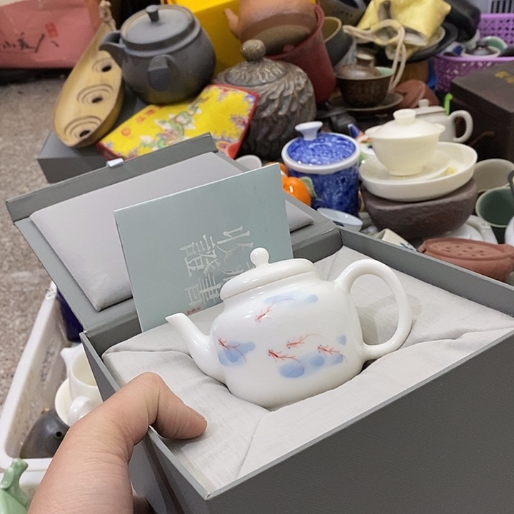 陶瓷艺术品及陶瓷制品