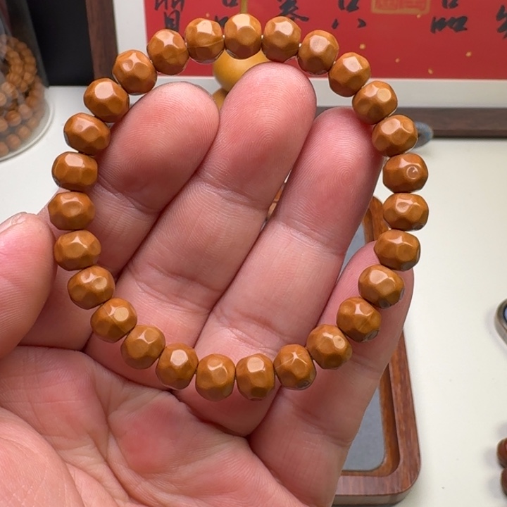 刘***.手串猴头核桃开山无相