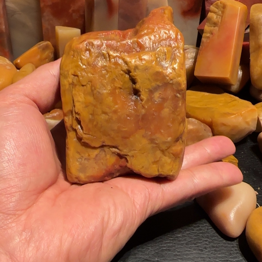 老挝石老挝，田黄原石，