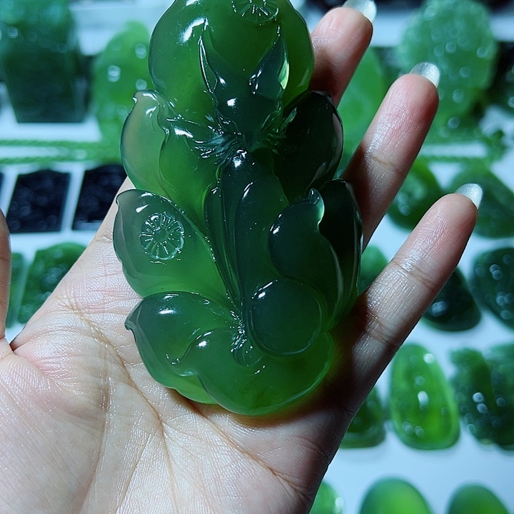 蛇纹石玉未镶嵌手把件奥**文