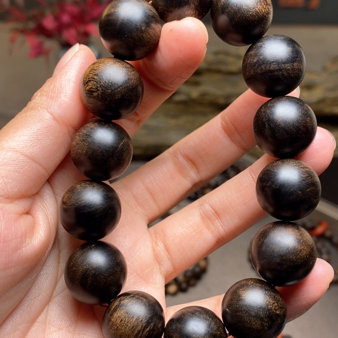 沉香手串越南芽庄瘤疤黄棋楠1.6