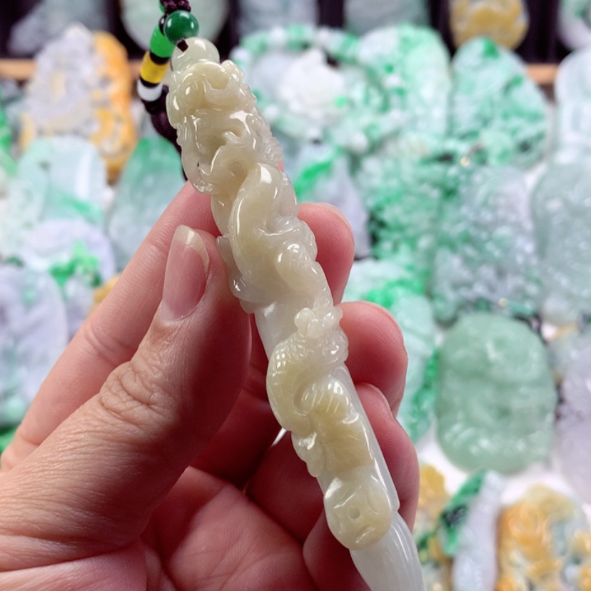 【闪购商品】翡翠吊坠(不含链)未镶嵌