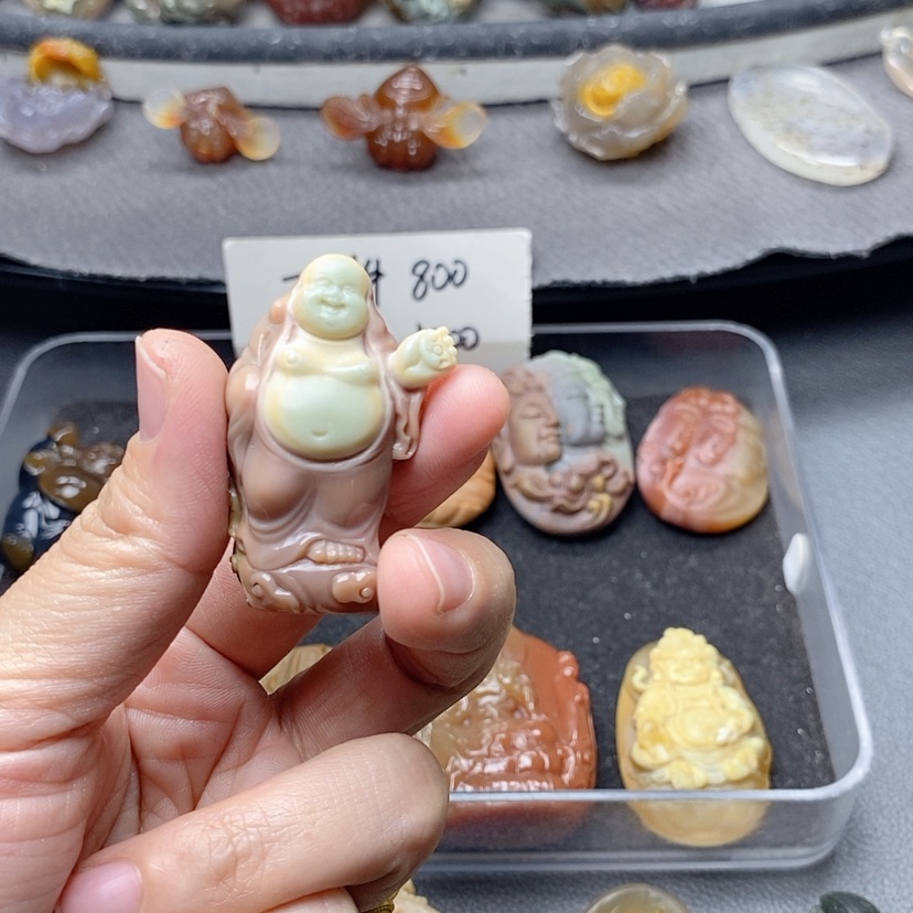 【闪购商品】定制石英质玉吊坠未镶嵌