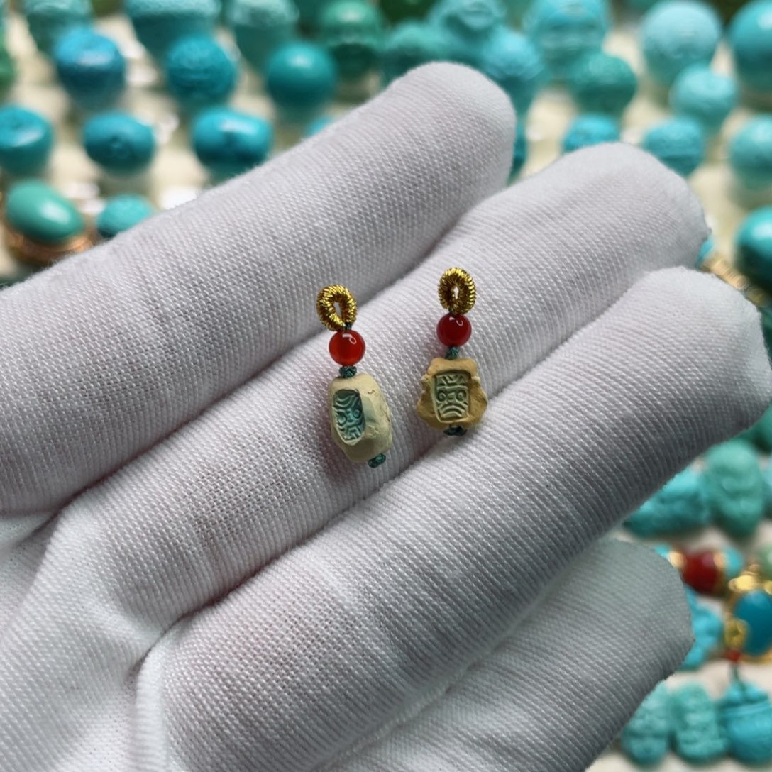 南红玛瑙珠宝奇石未镶嵌