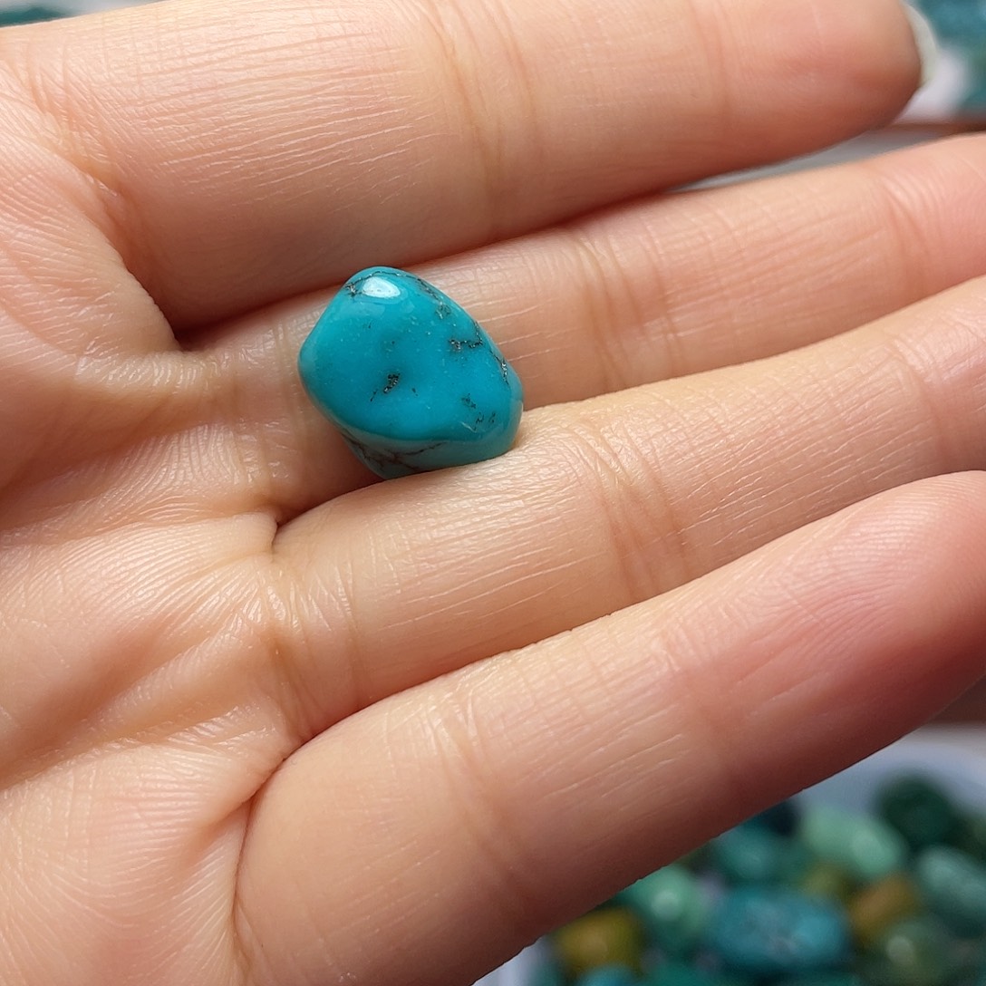 周***收绿松石未镶嵌手链