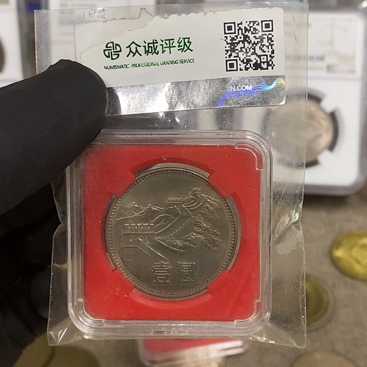 铜外**哥如图，如图，如图