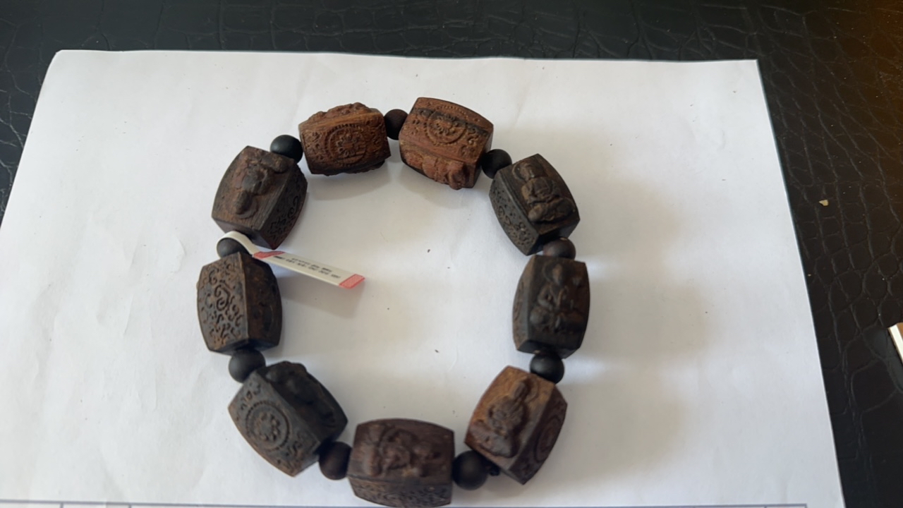 S68五路财文玩单圈手串