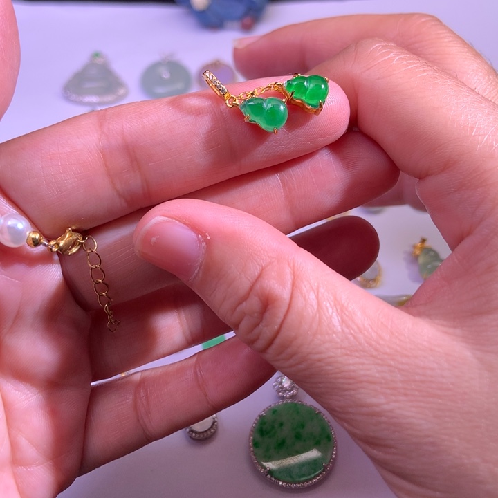 翡翠银S925镶嵌颈饰