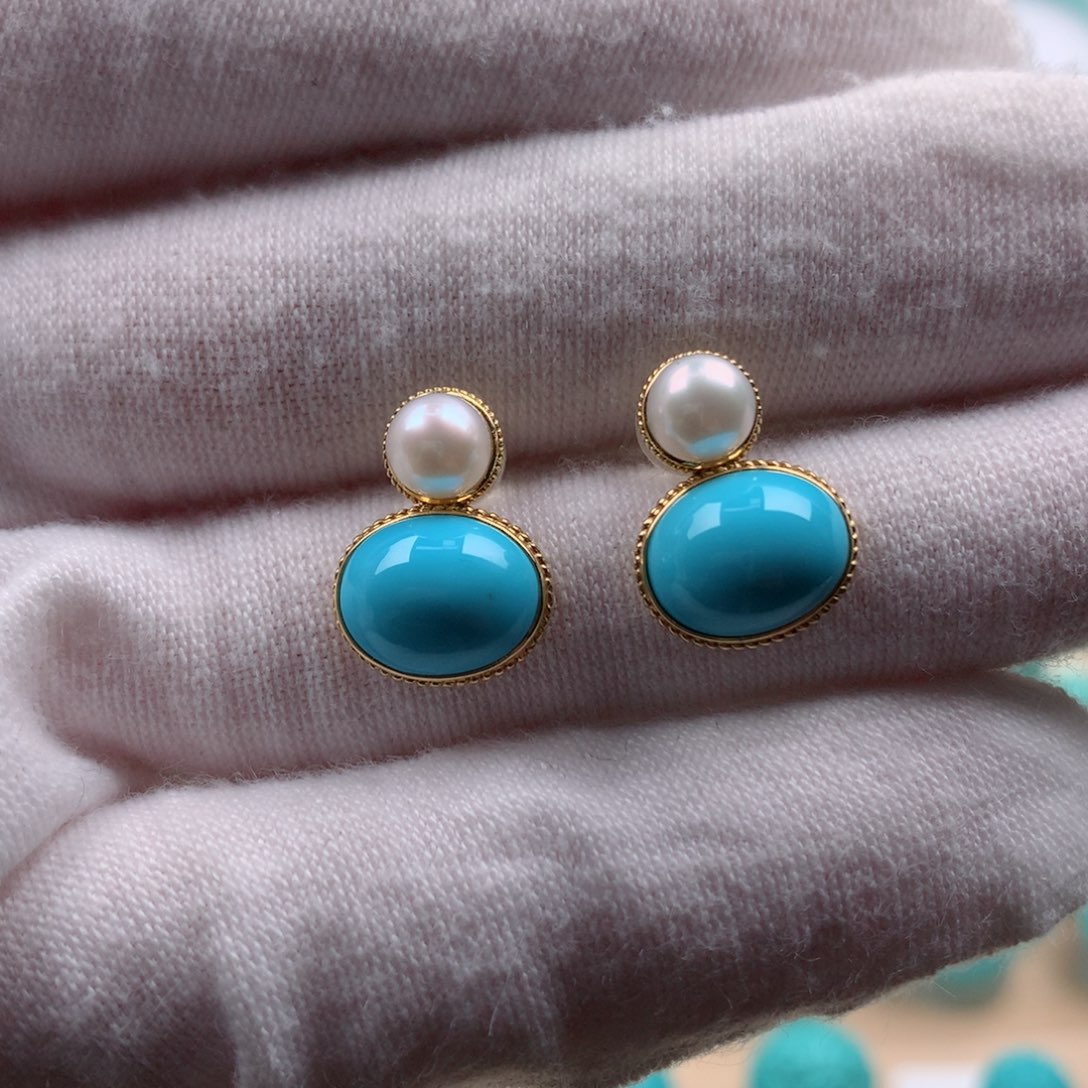 绿松石配饰18K金镶嵌