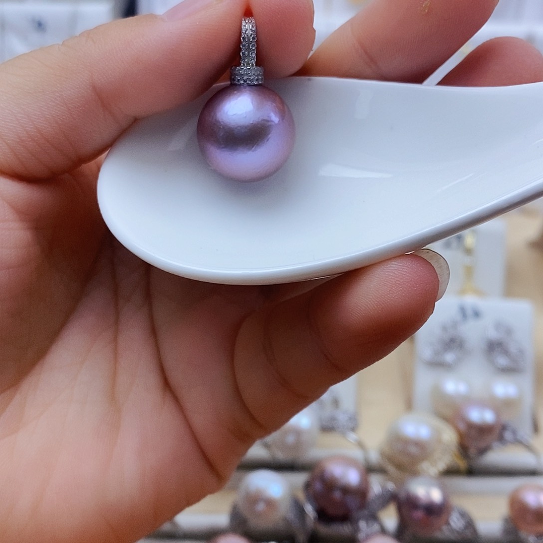 淡水珍珠银S925镶嵌吊坠(赠链)淳*