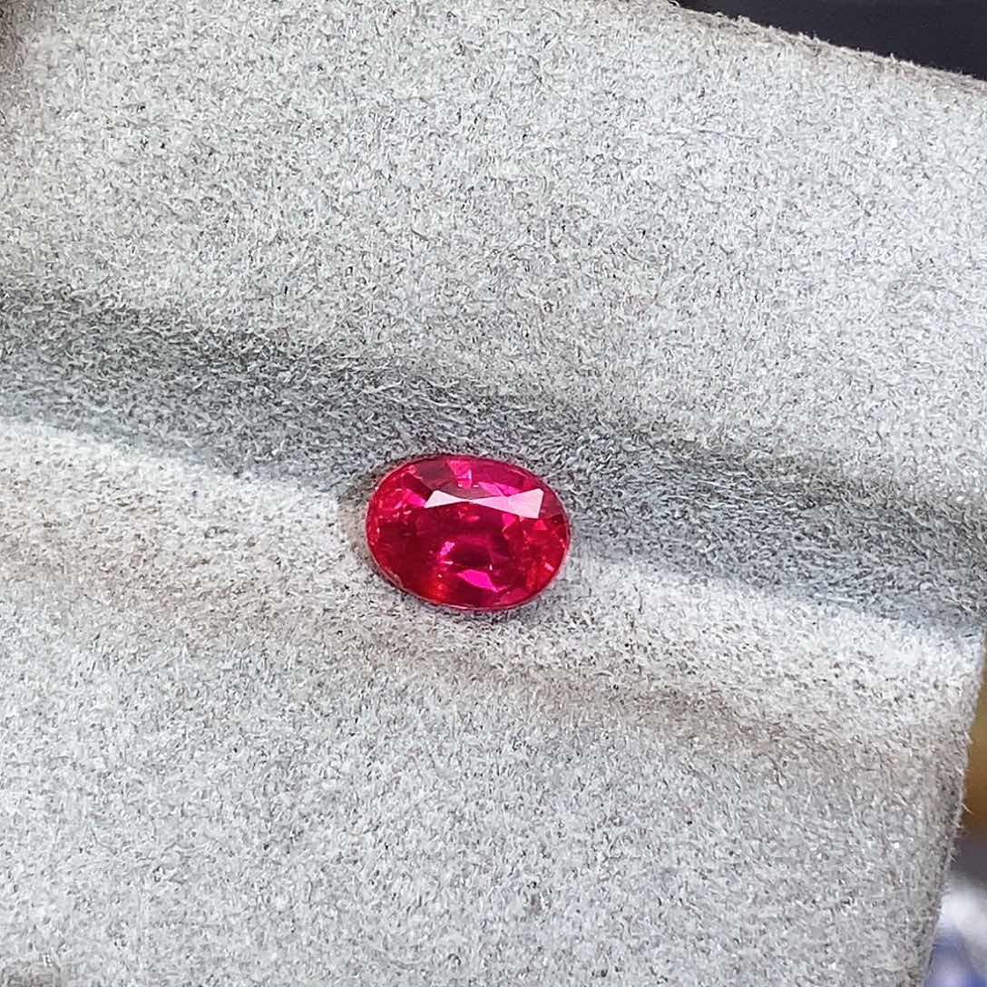 红宝石裸石未镶嵌0.91克拉