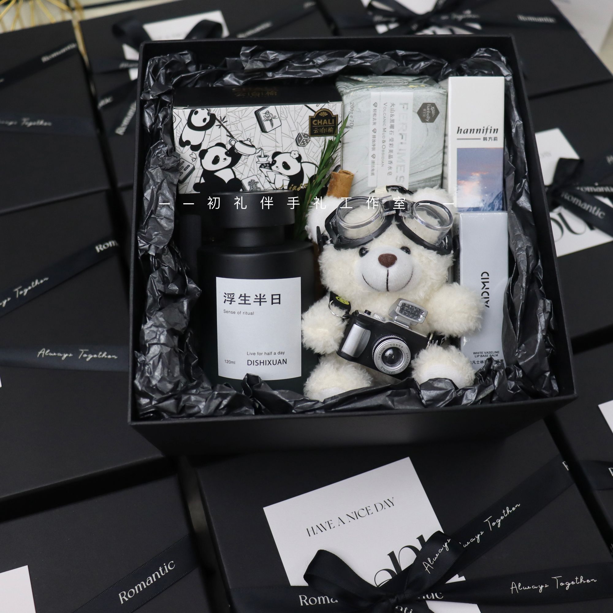 婚宴伴郎伴手礼男士生日礼物实用牛皮纸盒高级感男朋友高端礼盒