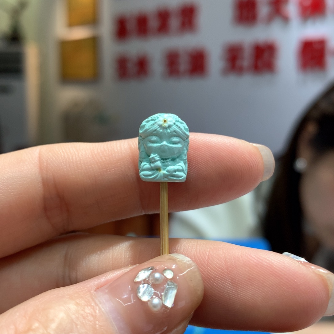 绿松石配饰未镶嵌