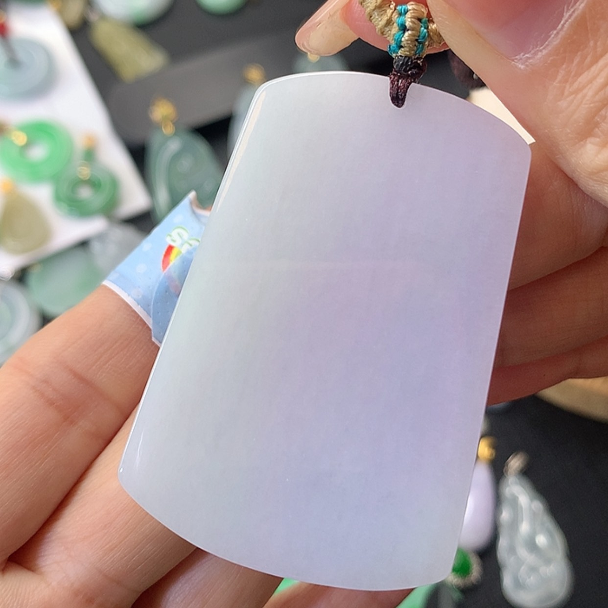 【闪购商品】翡翠吊坠(不含链)未镶嵌