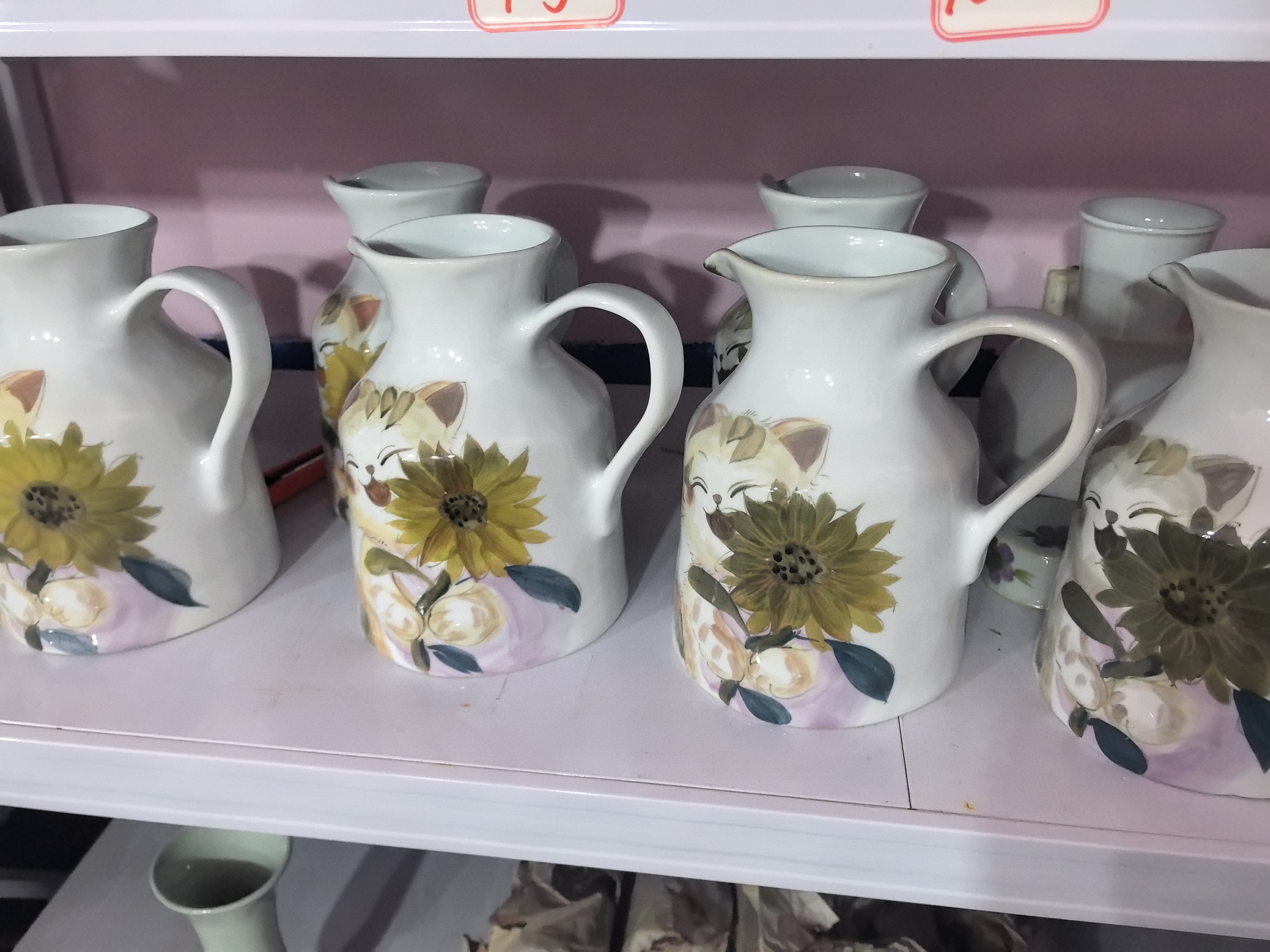 景德镇手绘陶瓷单把手猫咪花瓶