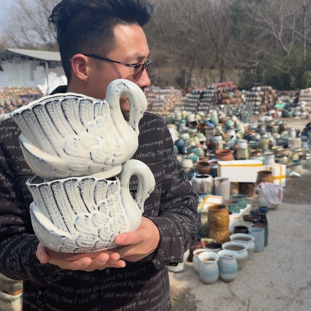 紫砂花盆鹅白色两个两个