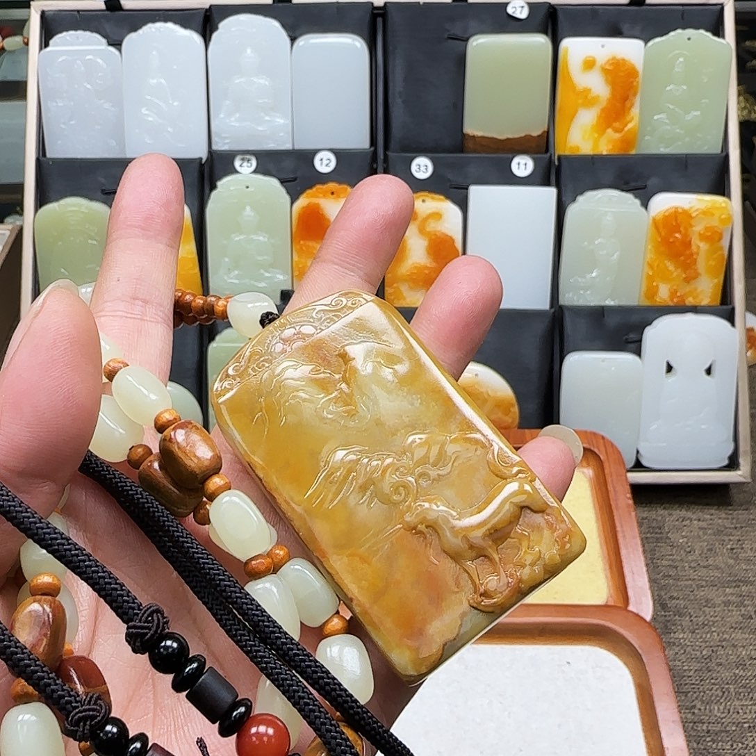 超***人一物一拍双面生肖狗