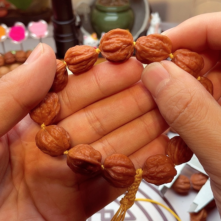 文玩核桃手串蛤蟆头