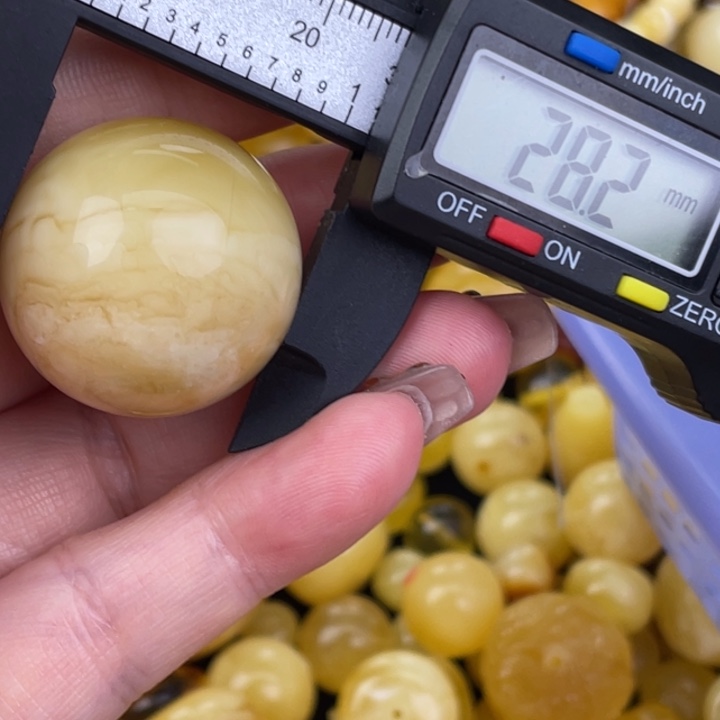 蜜蜡未镶嵌裸石740