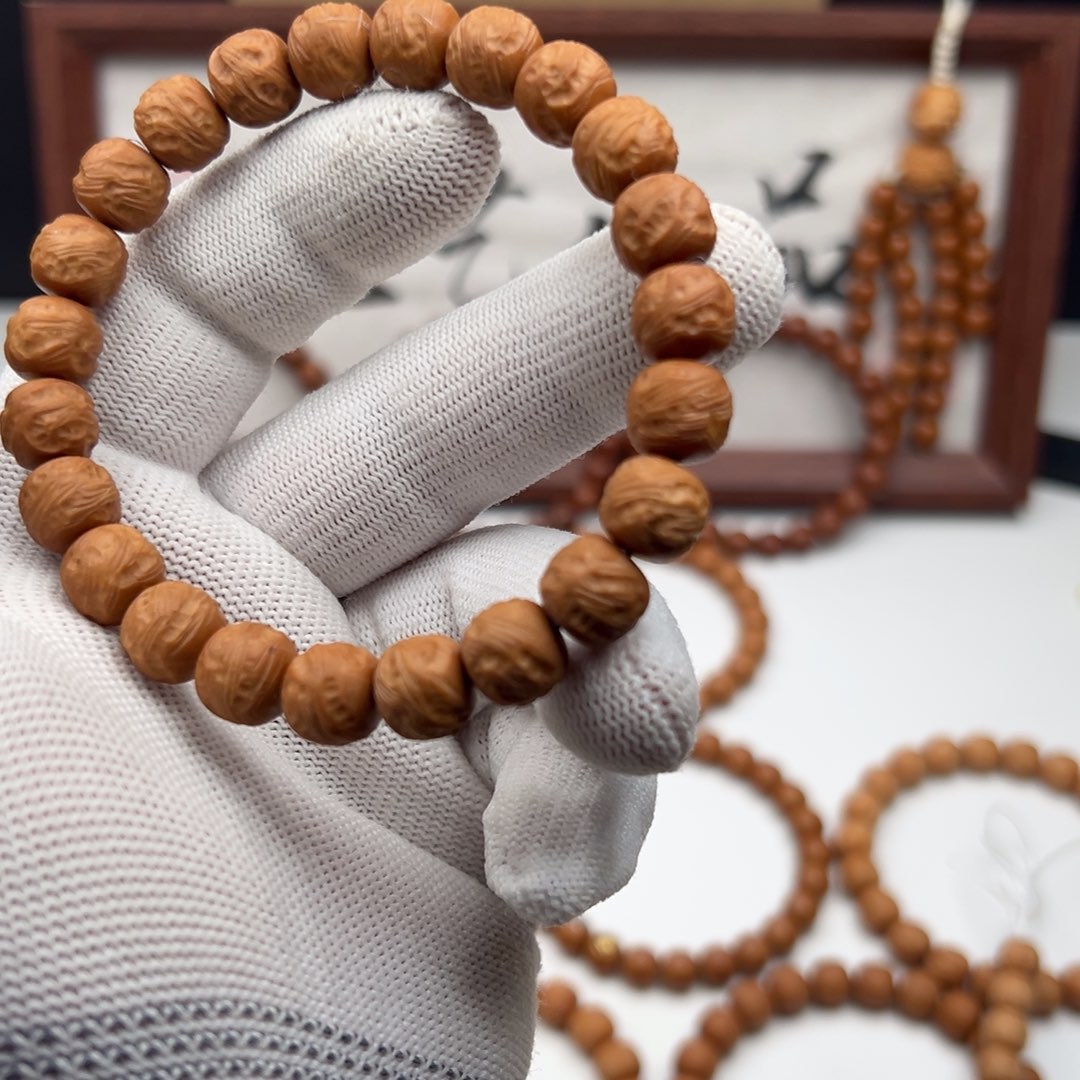 文玩核桃吊坠纯手工关山