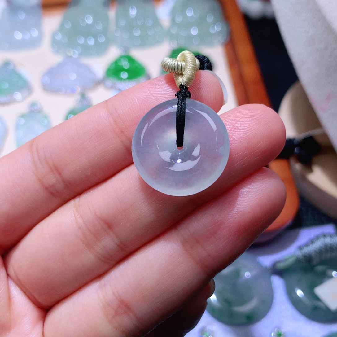 颈饰未镶嵌翡翠扣子20.2*5