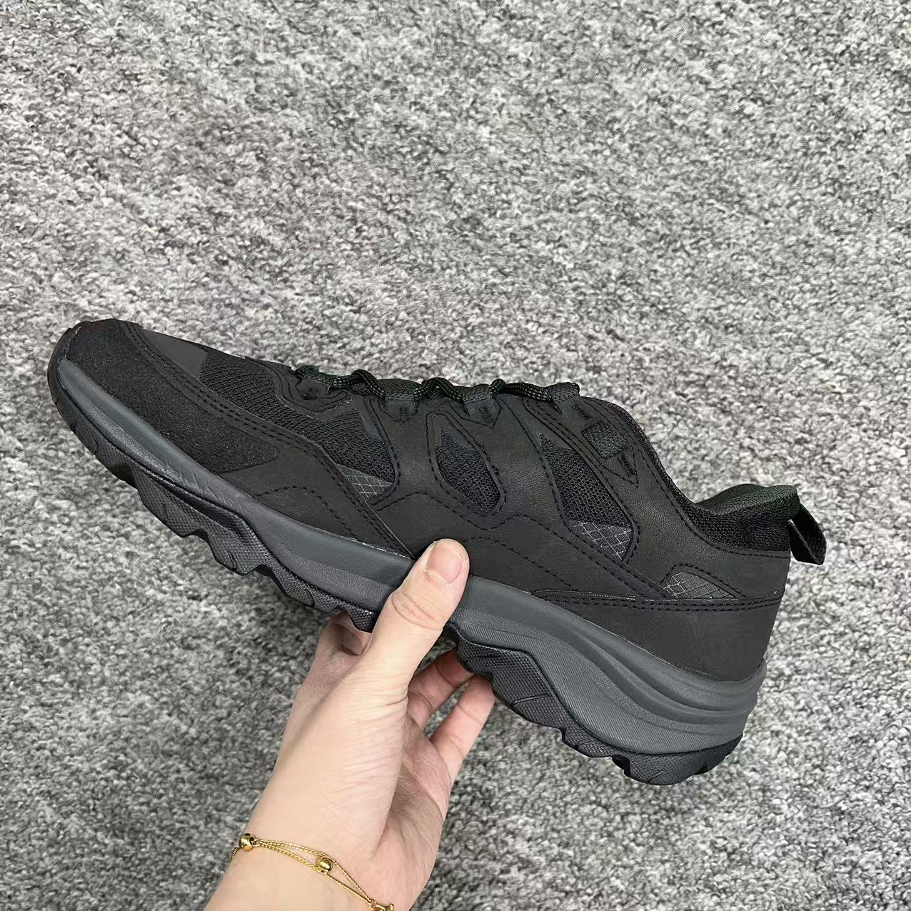 3-新款户外运动百搭休闲鞋 Q373