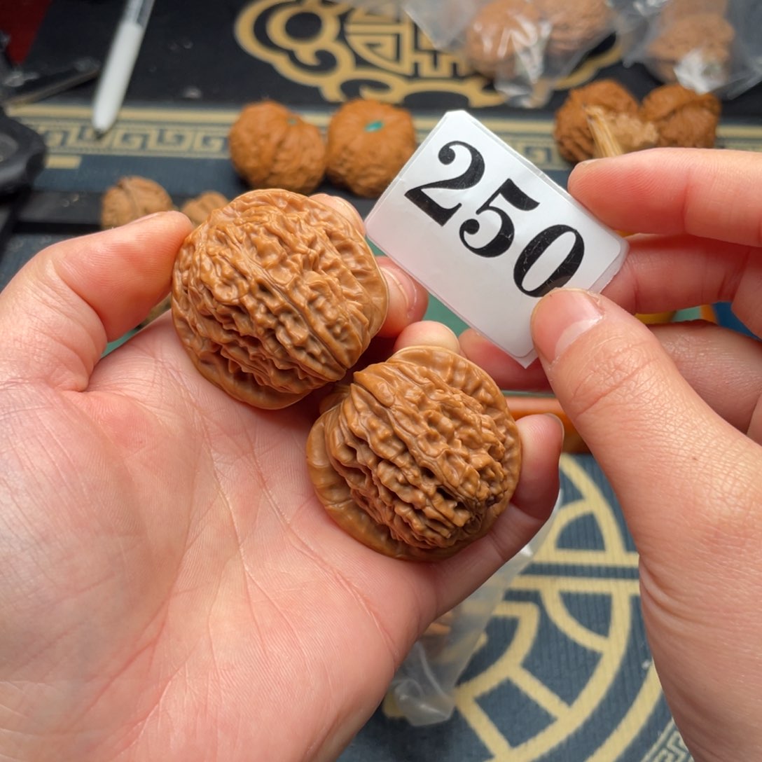 桃核吊坠38四座楼250号