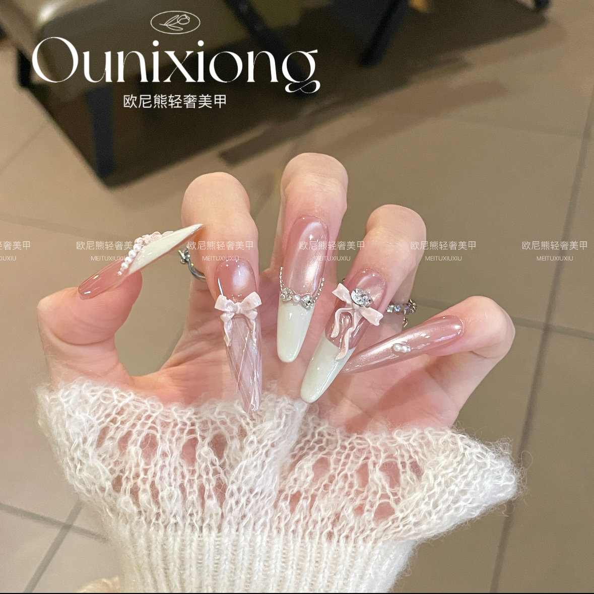 长款细狗甲穿戴甲高级甜美色猫眼法式蝴蝶结甜美堆钻手工美甲