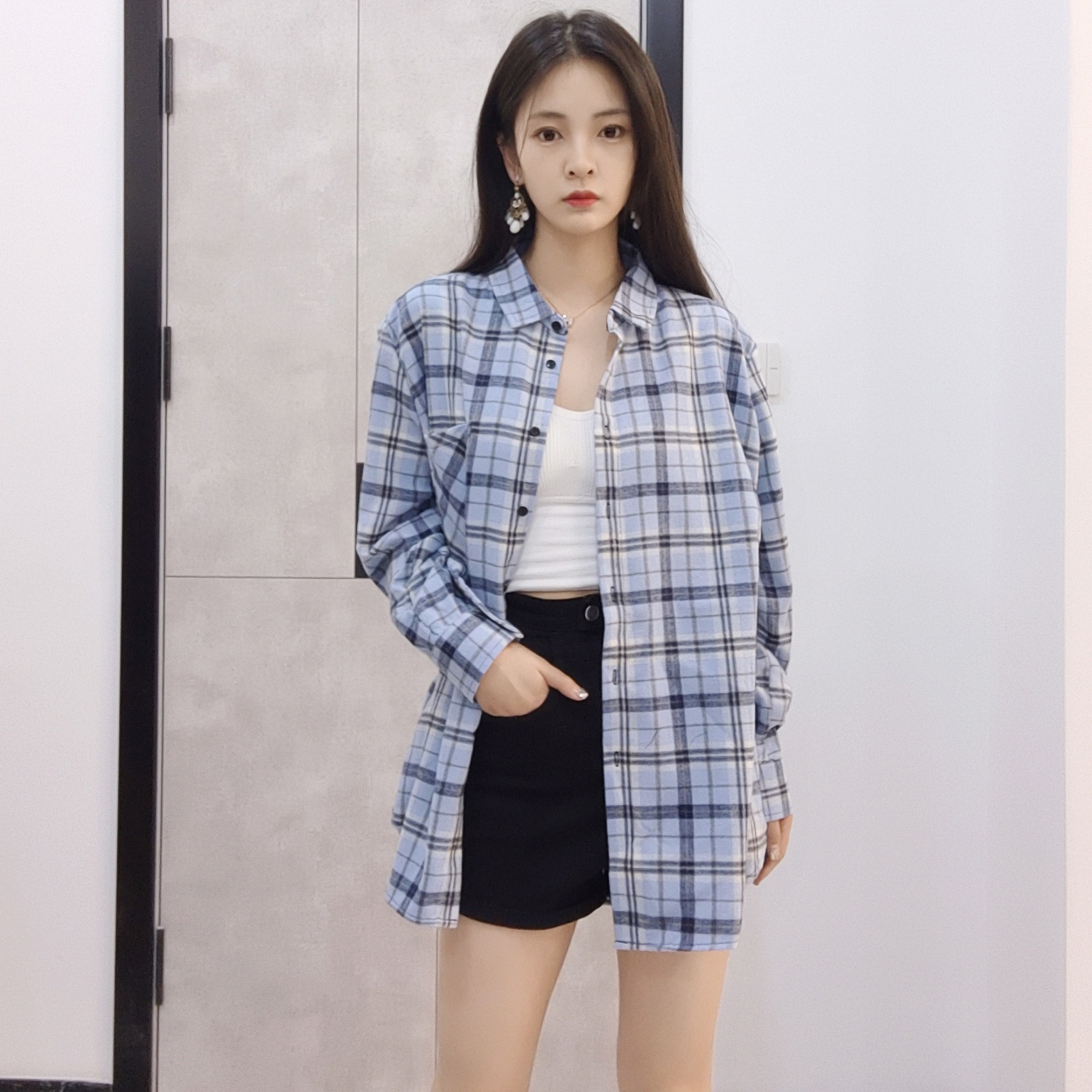 四季款休闲衬衫格子衬衫经典百搭衬衫