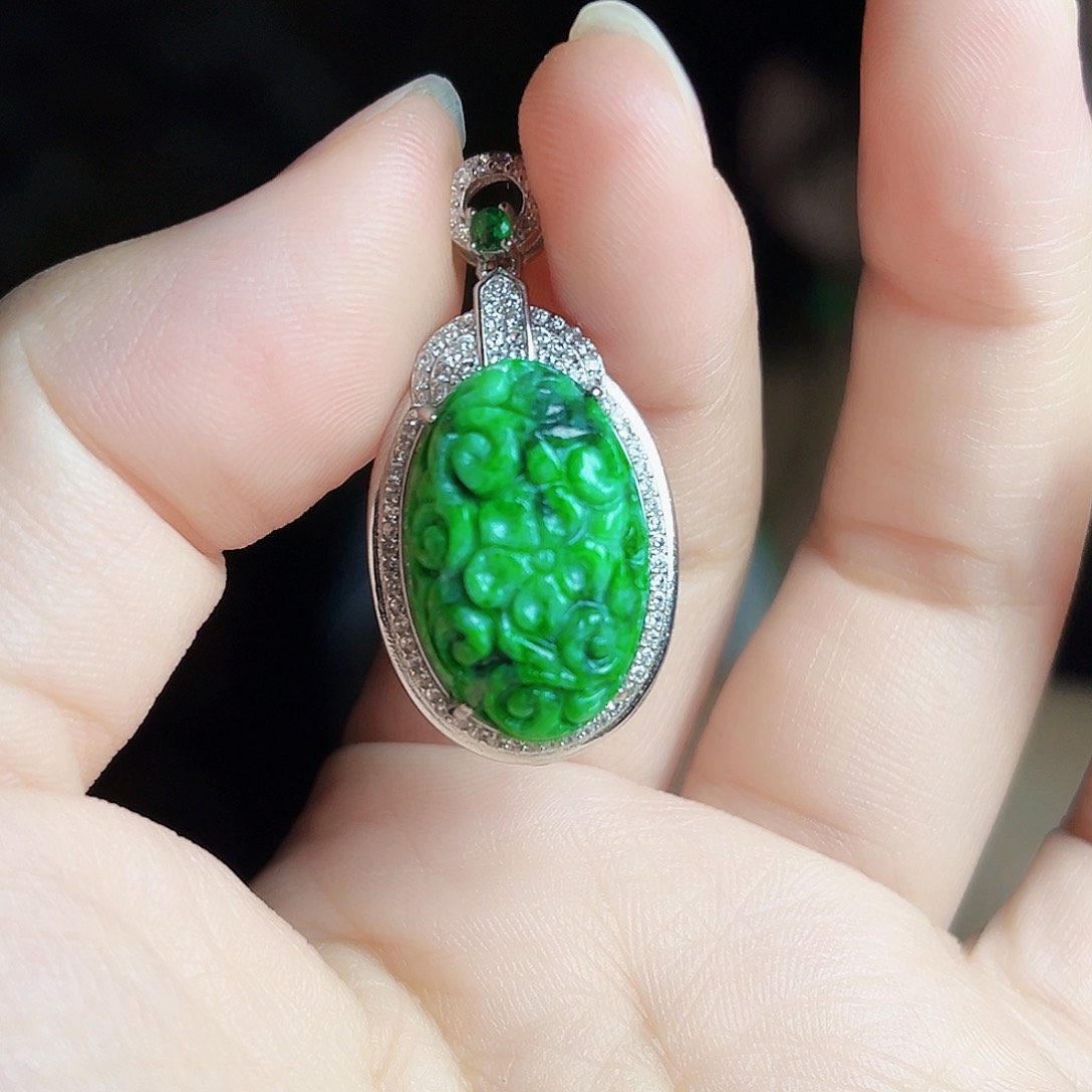 翡翠银S925镶嵌颈饰吊坠