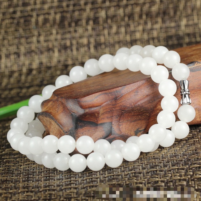 天然和田玉高端8mm项链