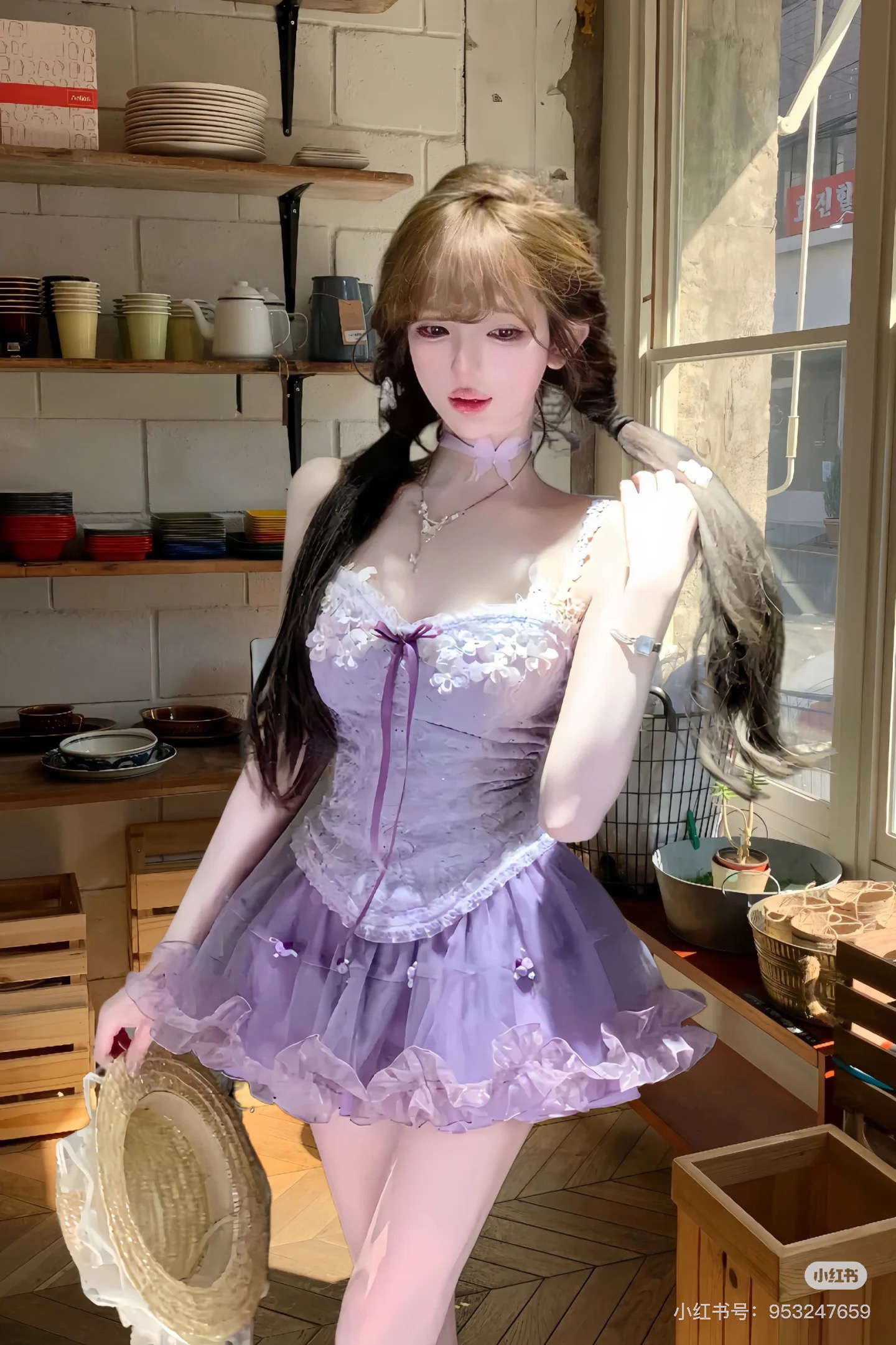 纯欲风法式花朵吊带上衣搭配网纱蓬蓬短裙套装