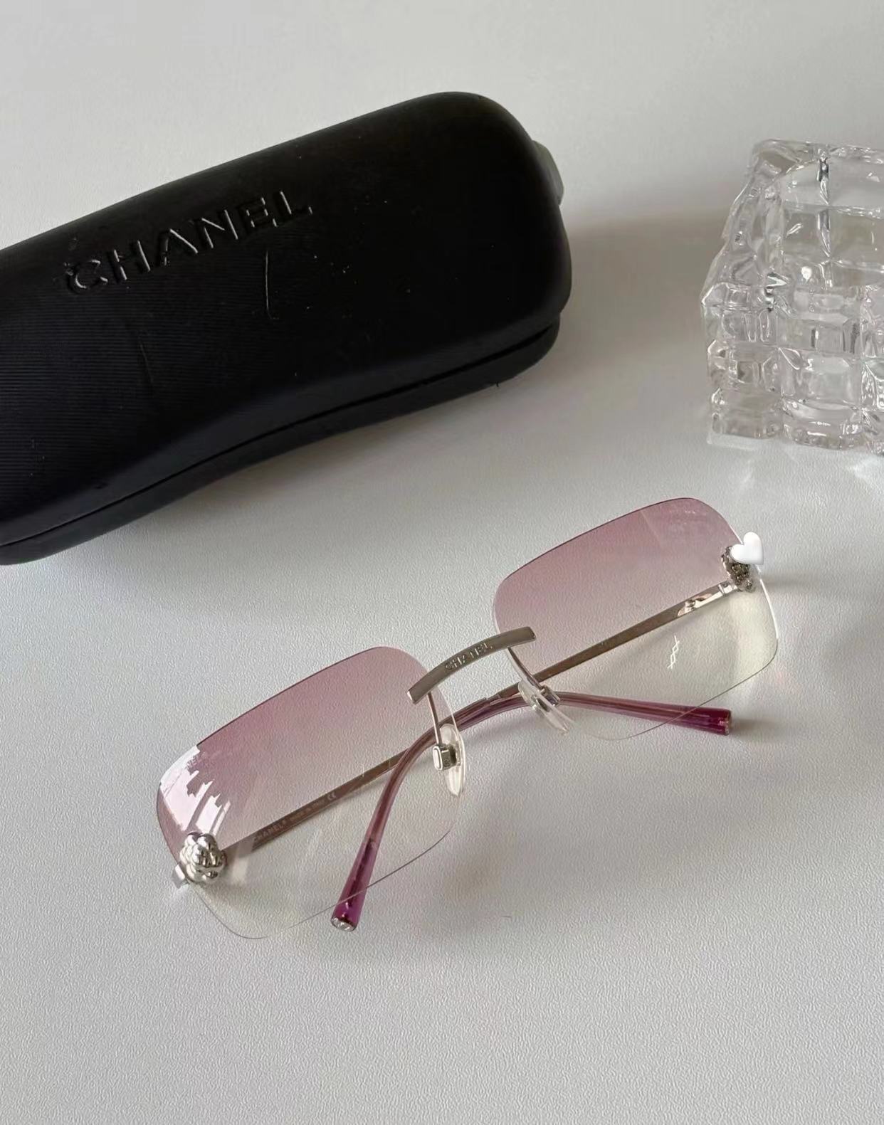 95新 Chanel/香奈儿 中古紫色渐变无框山茶花墨镜 14048860