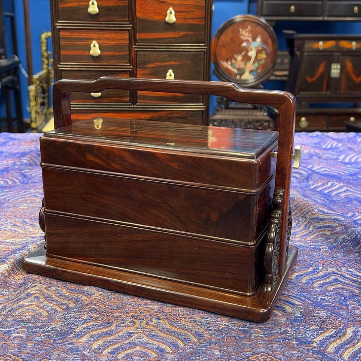 【闪购商品】红酸枝木类成套家具品*食盒