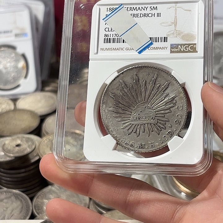 我***银Ag900发顺丰墨西哥花边鹰洋银币