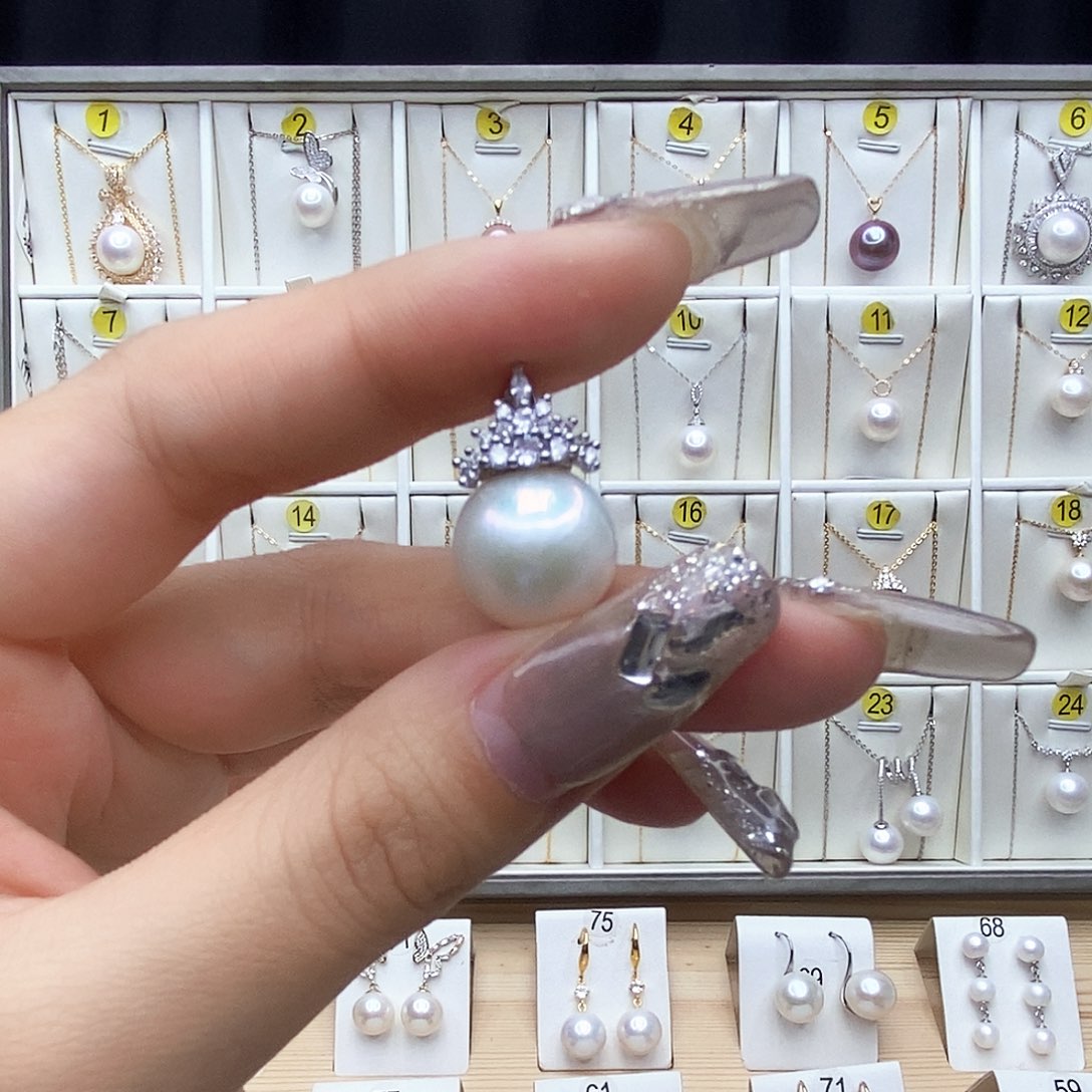 淡水珍珠合金吊坠(赠链)