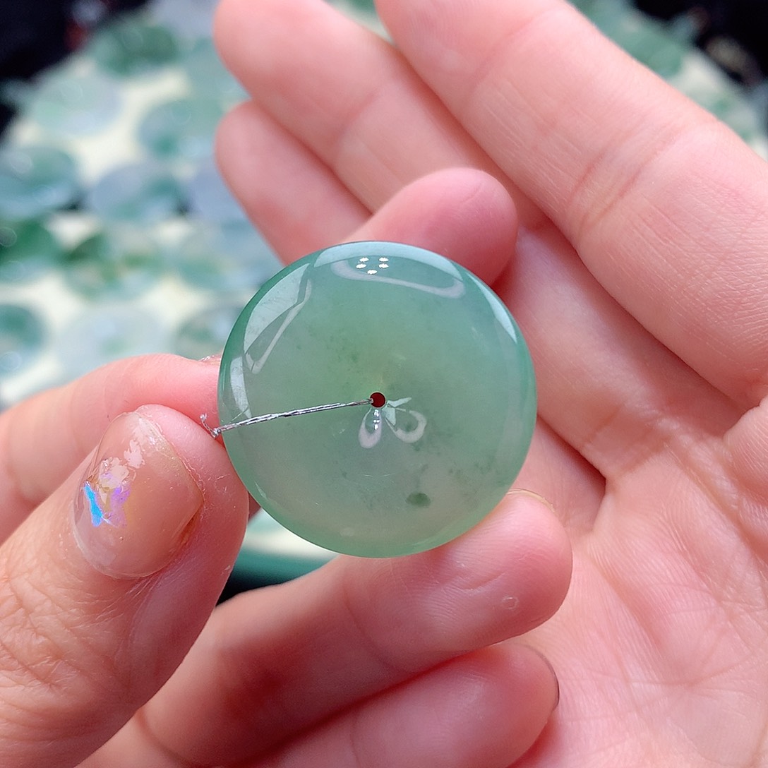 翡翠颈饰未镶嵌尺寸25.1/5.5