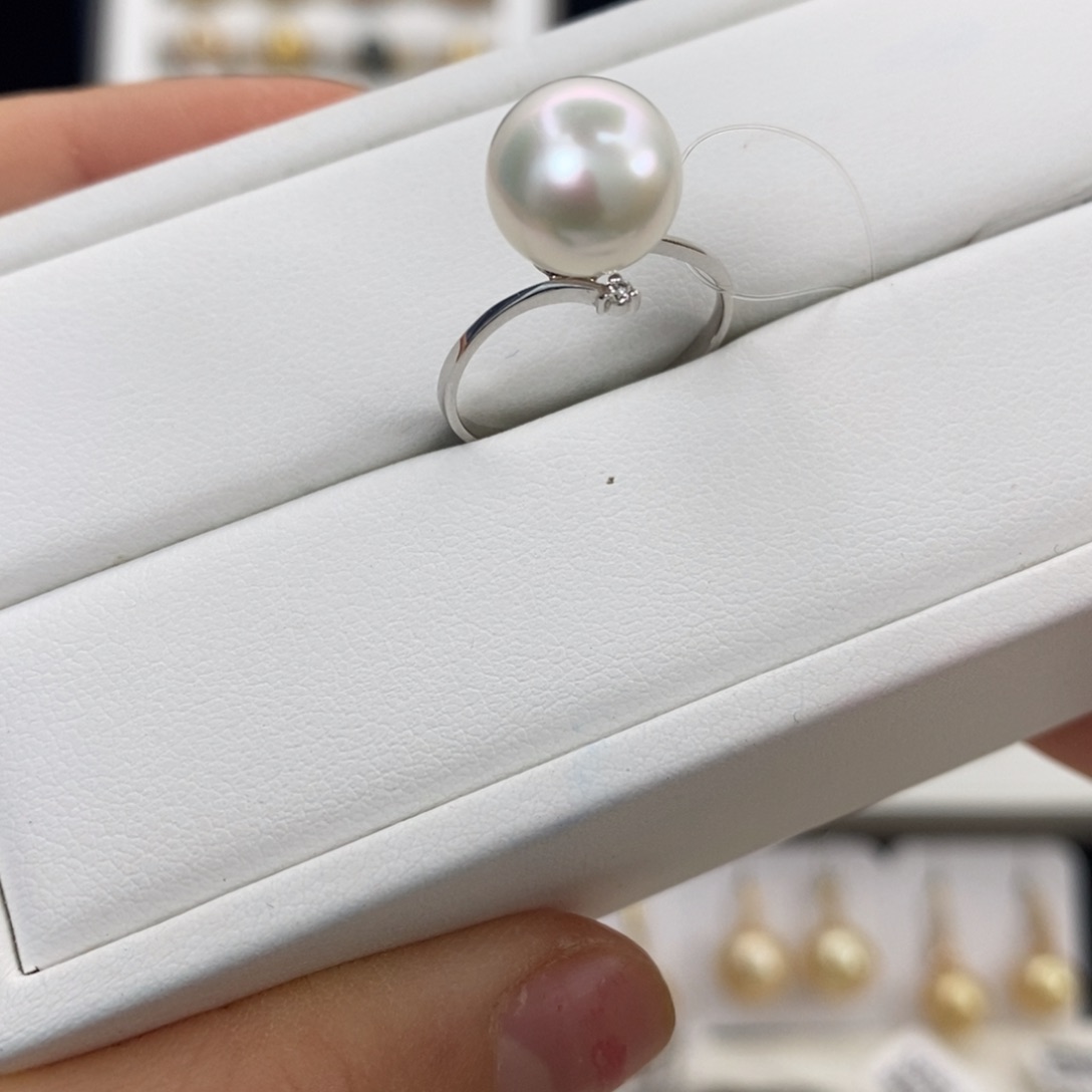 海水珍珠戒指18K金镶嵌10-11m m